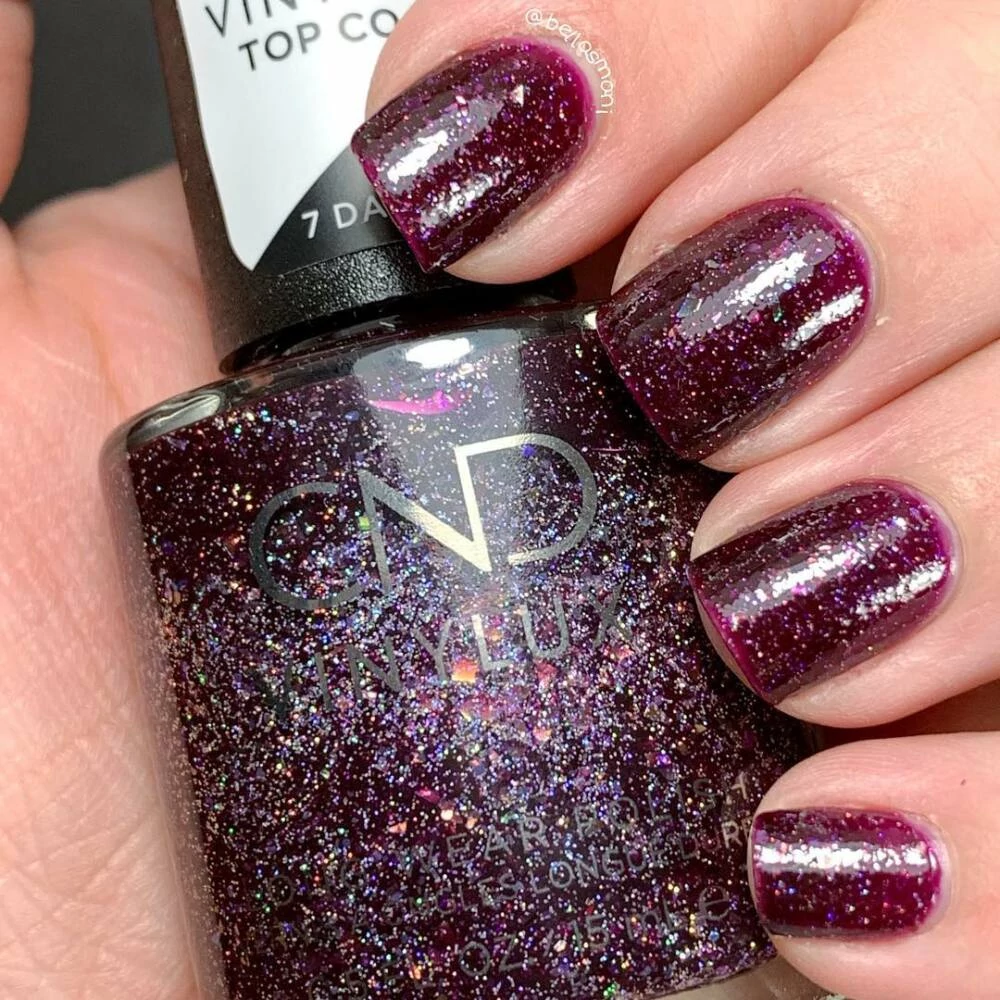 CND Vinylux tartós körömlakk Nordic Lights #202